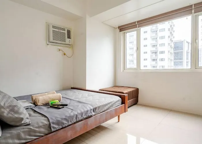 2bedroom 2bath Near Moa With Balcony Facing Pool Апартаменты *