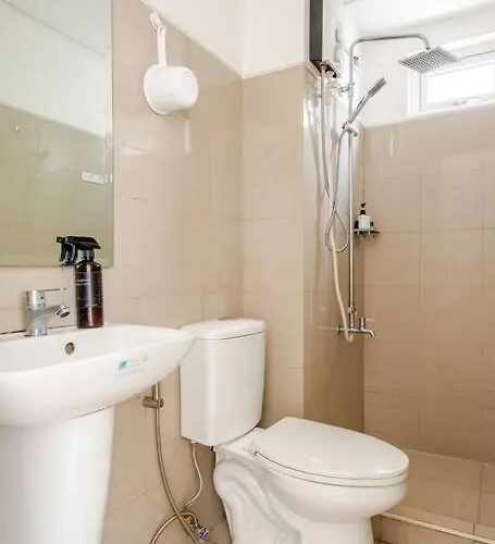 2bedroom 2bath Near Moa With Balcony Facing Pool Апартаменты