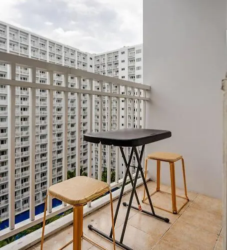 2bedroom 2bath Near Moa With Balcony Facing Pool * Манила
