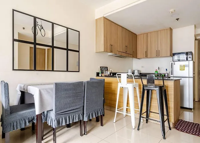 Апартаменты 2bedroom 2bath Near Moa With Balcony Facing Pool